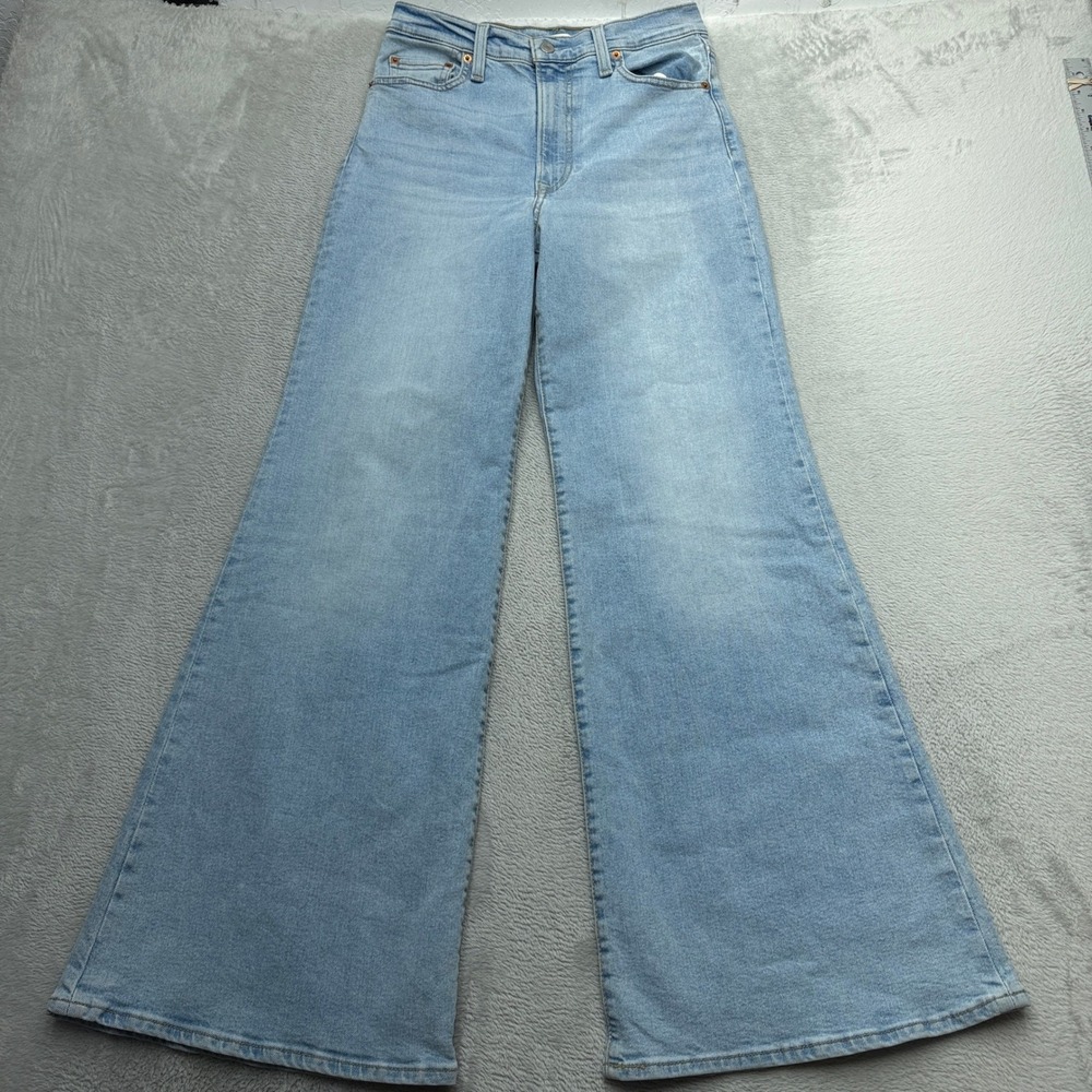 Levi's Ribcage Bell Jeans Womens 29 High Rise Bell Bottom Light Wash Denim
